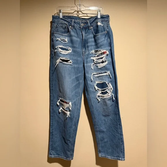 NWT American Eagle Mom Straight Jean Blue Denim plaid patchwork size 8 reg - Picture 2 of 12